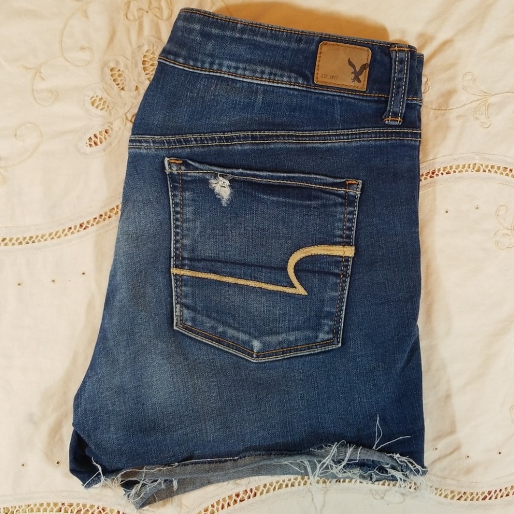 American Eagle Super Stretch Short Shorts